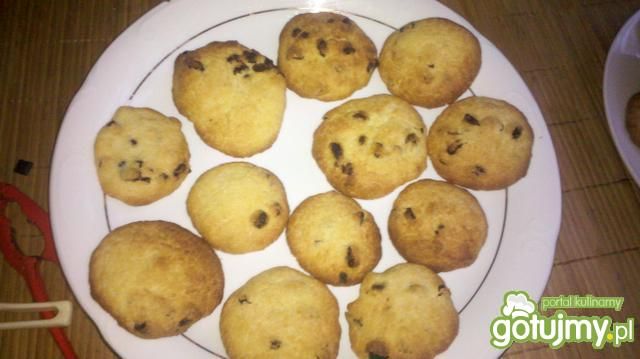 Kruche ciasteczka z rodzynkami