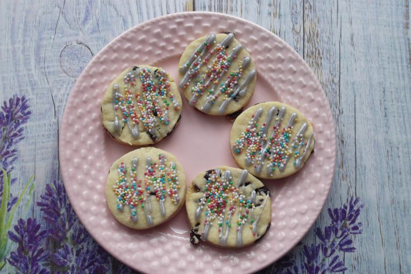 Kruche ciasteczka z żurawiną Kruche ciasteczka z żurawiną