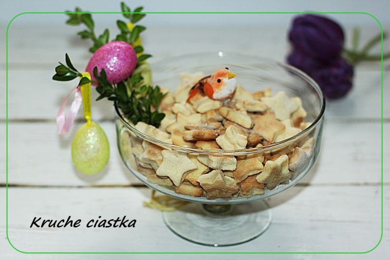 Kruche ciastka na Wielkanoc  Kruche ciastka na Wielkanoc