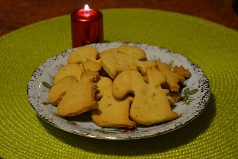 Kruche ciastka orzechowe