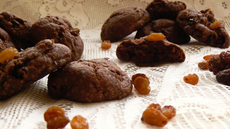 Kruche czekoladowe ciasteczka z dodatkami