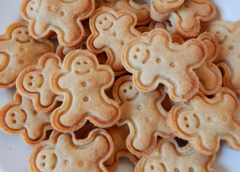 Kruche ludziki parmezanowe Kruche ludziki parmezanowe