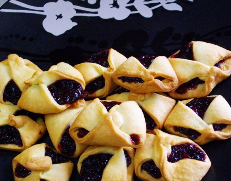 Kruche pakiecik z powidłami korzennymi Kruche pakiecik z powidłami korzennymi