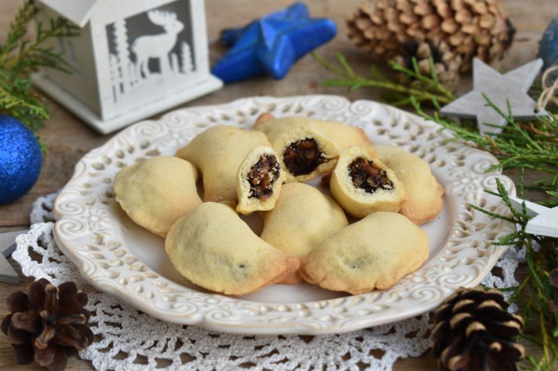 Kruche pierożki z kutią