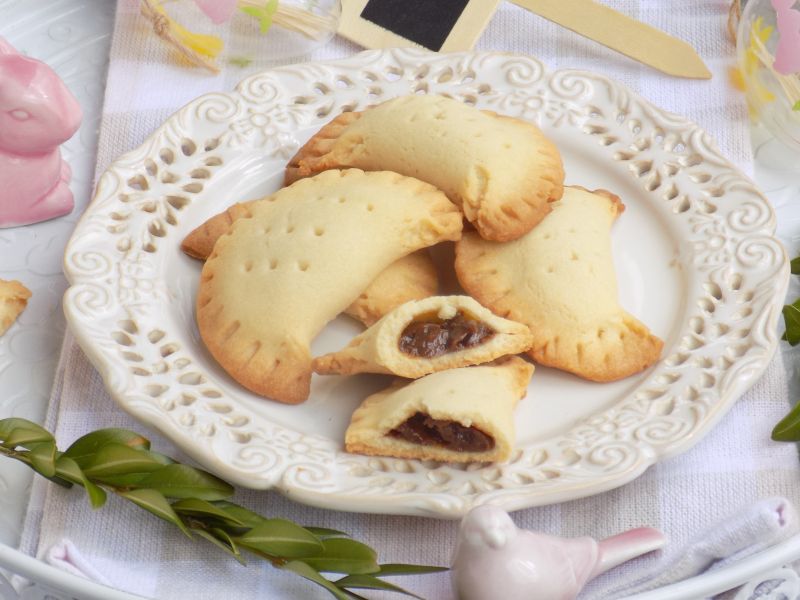 Kruche pierożki z masą kukułkową Kruche pierożki z masą kukułkową