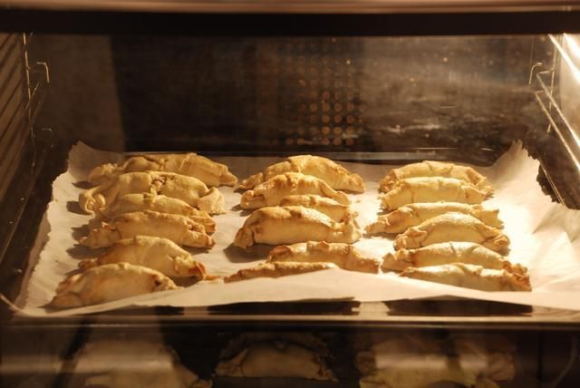 Kruche Rogaliki z Marcepanem Kruche Rogaliki z Marcepanem