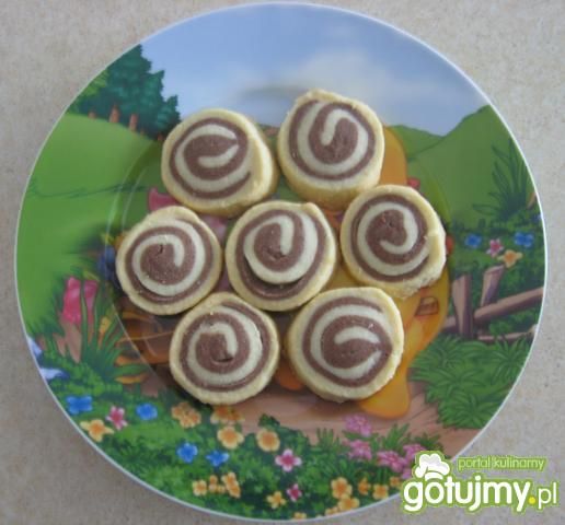 Kruche ślimaczki z kakao
