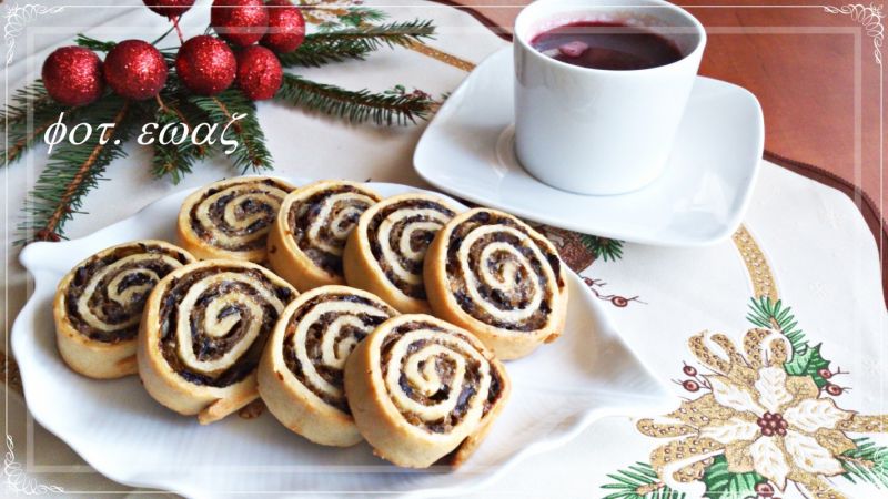 Kruche ślimaczki z kapustą i grzybami