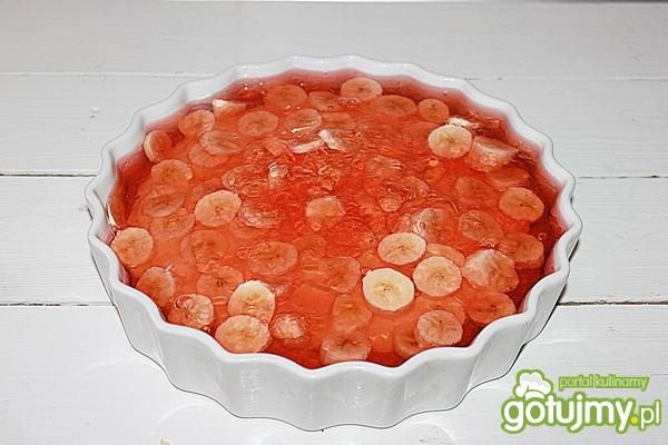 Kruche z budyniem ,bananami i galaretką Kruche z budyniem ,bananami i galaretką