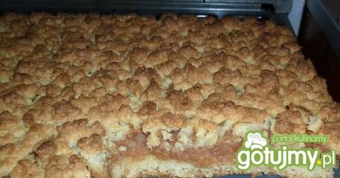 Kruche z jabłkiem i posypką