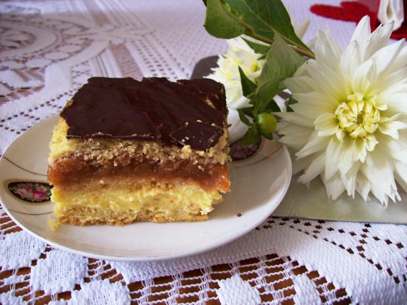 Kruchy jabłkowiec Kruchy jabłkowiec