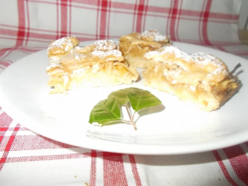 Kruchy z jabłkami Kruchy z jabłkami
