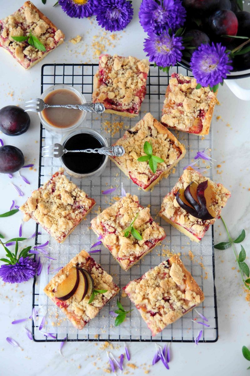 Kruchy ze śliwkami Kruchy ze śliwkami