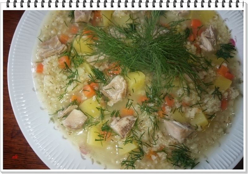 Krupnik Eli na kościach schabowych