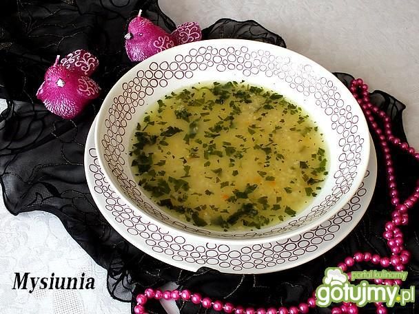 Krupnik z kaszą jęczmienną i jaglaną