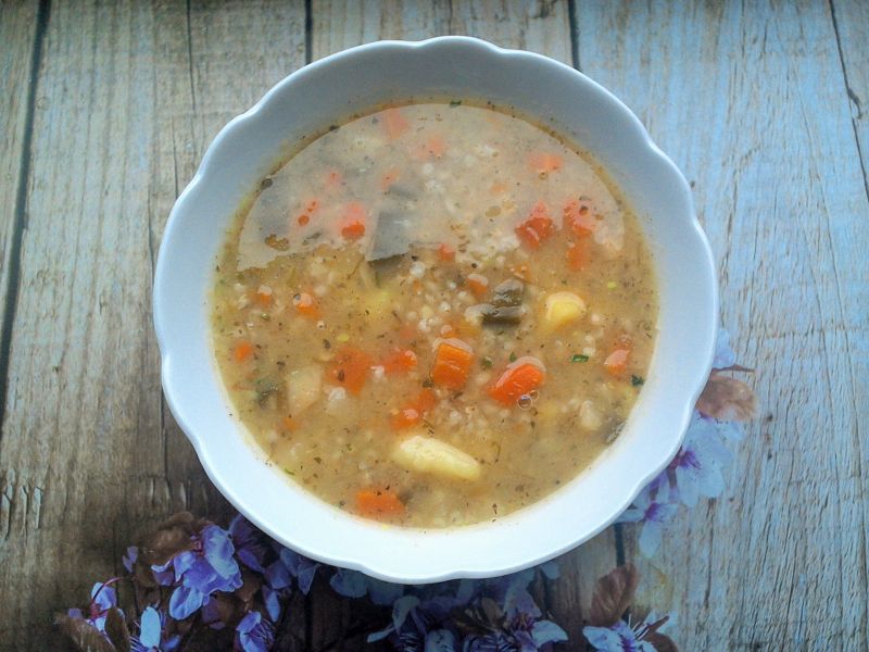 Krupnik z kaszą perłową