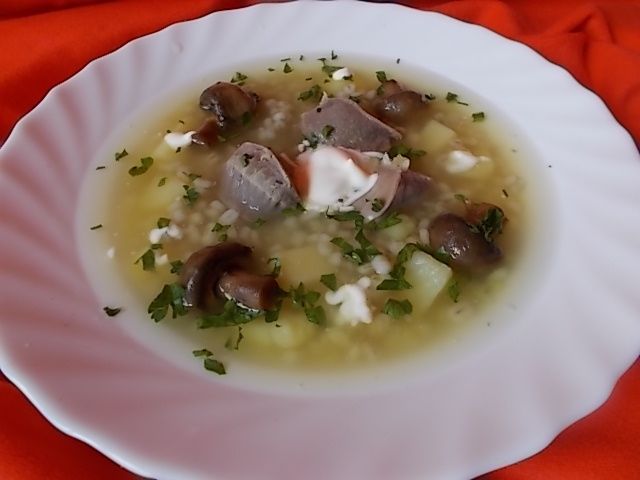 Krupnik z pęczakiem według pięciu przemian 