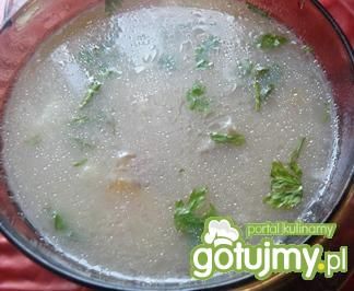 Krupnik z żeberkami Krupnik z żeberkami