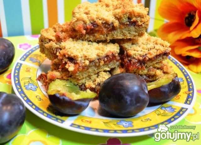 Kruszone ze śliwkami i marchewką 