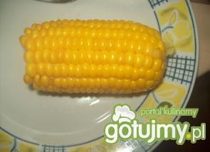 Kukurydza gotowana  o smaku czosnkowym Kukurydza gotowana  o smaku czosnkowym