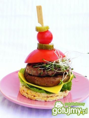 Kukurydziane cheesburgery z portobello Kukurydziane cheesburgery z portobello
