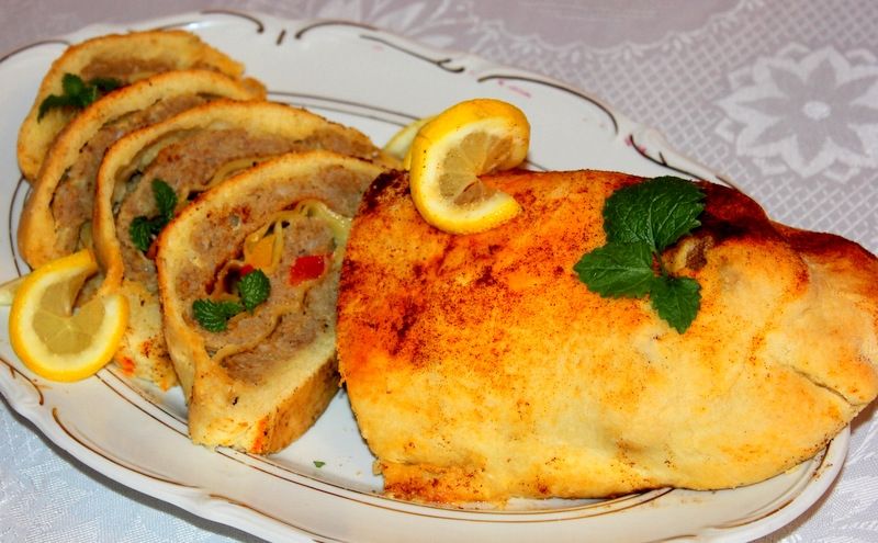 Kulebiak z mięsem Kulebiak z mięsem