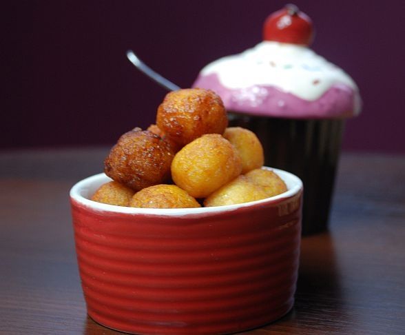 Kuleczki mleczne w  cukrowym syropie