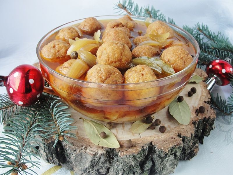 Kuleczki rybne w zalewie