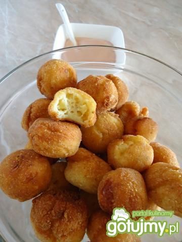 Kuleczki ziemniaczane z serem i cebulki