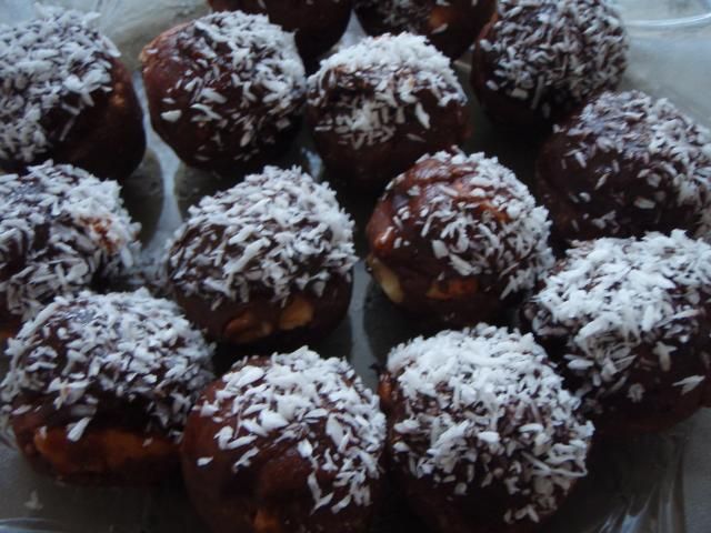 Kulki czekoladowe z herbatnikami