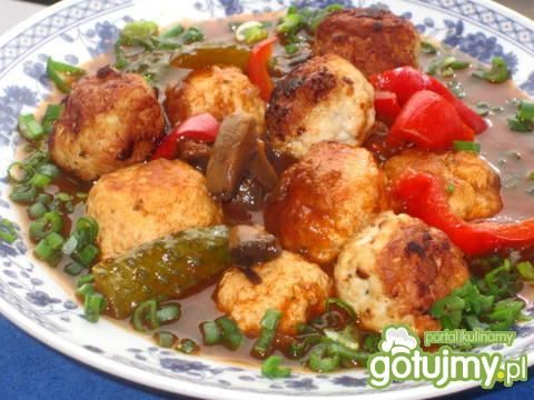 Kulki mięsne w pysznej potrawce Kulki mięsne w pysznej potrawce