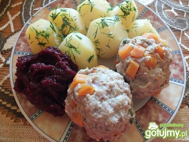 Kulki z mięsa mielonego Kulki z mięsa mielonego