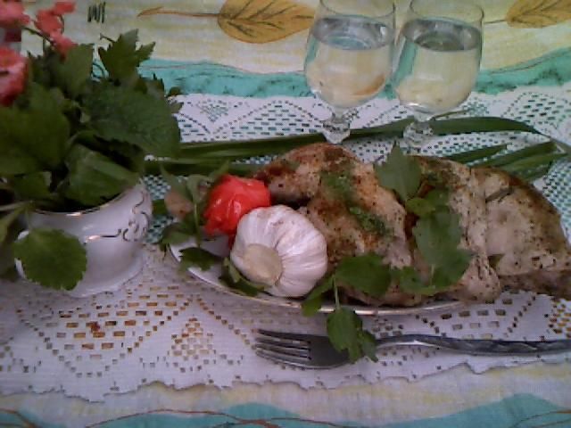 Kura w białym winie                     