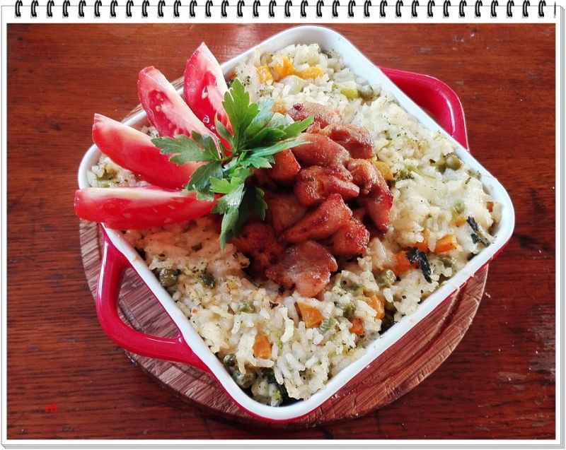 Kurczak Eli zapiekany z ryżem i warzywami Kurczak Eli zapiekany z ryżem i warzywami