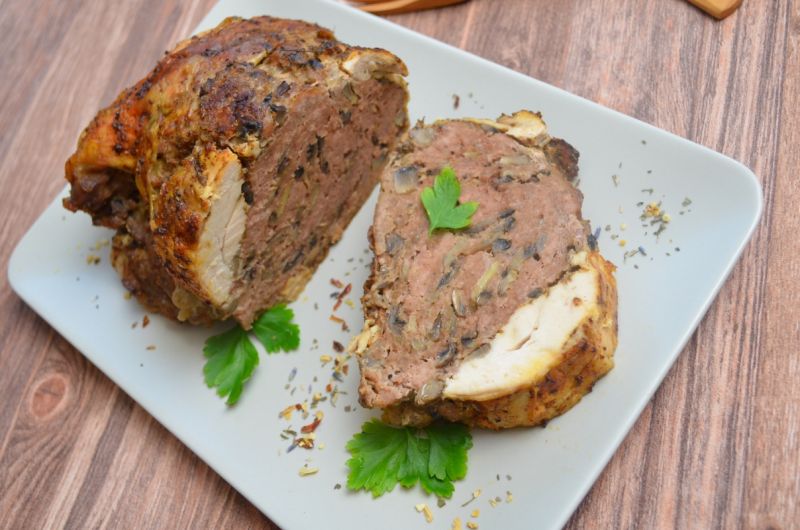 Kurczak faszerowany mięsem