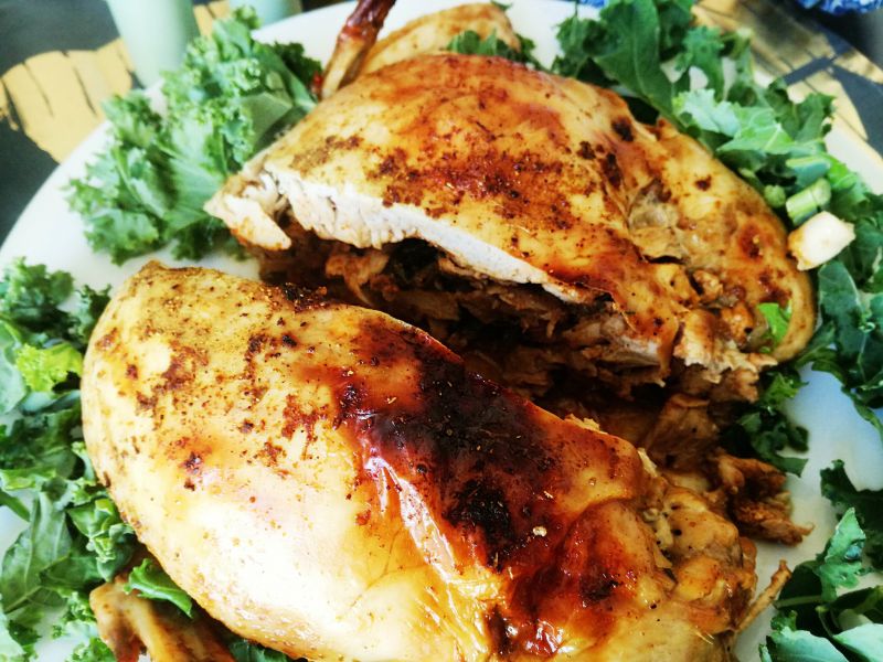 Kurczak faszerowany szpinakiem i grzybami leśnymi