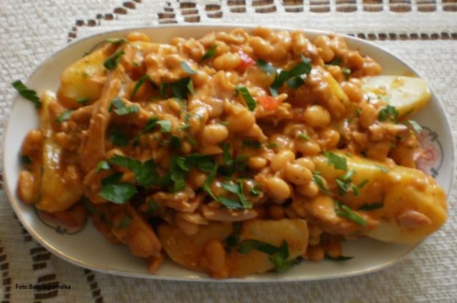Kurczak Gyros z fasolką : Kurczak Gyros z fasolką :