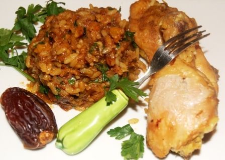 Kurczak na ,, bogatym ,, bakaliowym pilawie