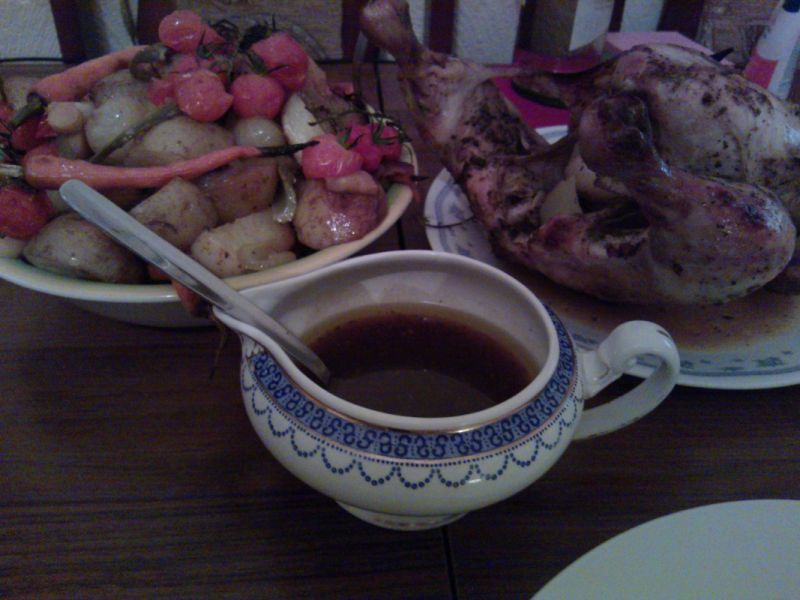 Kurczak na piwie miodowym sadzany z jarzynami Kurczak na piwie miodowym sadzany z jarzynami