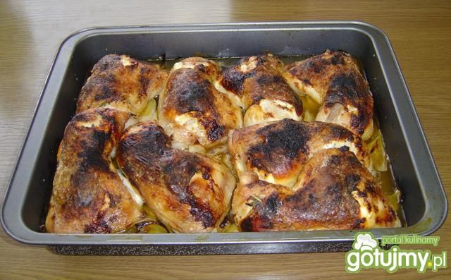 Kurczak Nadziewany Serem i Rozmarynem 