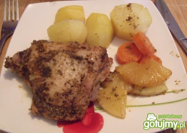 Kurczak pieczony z ananasem