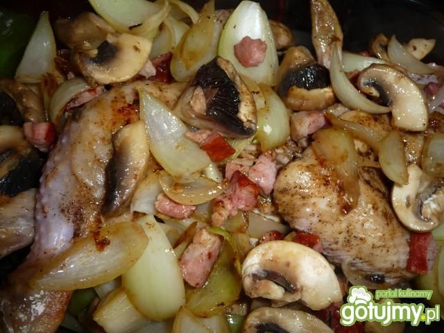 Kurczak pieczony z dodatkami