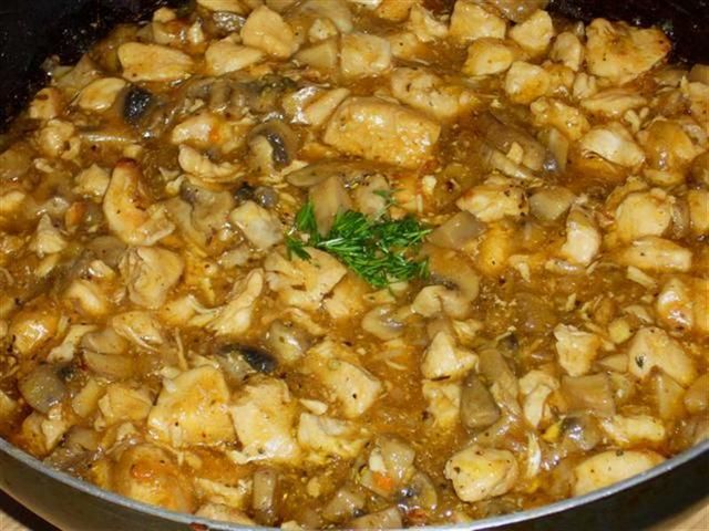 Kurczak śliwkowo - pieczarkowy