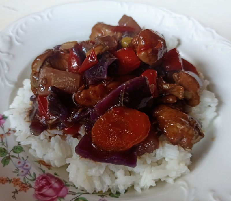 Kurczak słodko - kwaśny z warzywami Kurczak słodko - kwaśny z warzywami