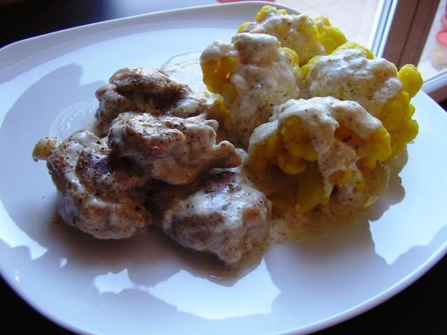 Kurczak słodko- pikantny. Kurczak słodko- pikantny.