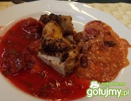 Kurczak Tabaka z Tkemali i Lobo Borani  Kurczak Tabaka z Tkemali i Lobo Borani