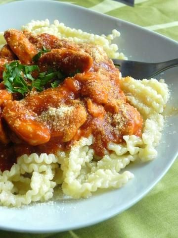 Kurczak tandoori cury z makaronem Kurczak tandoori cury z makaronem