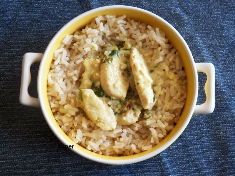 Kurczak w kokosowym sosie 