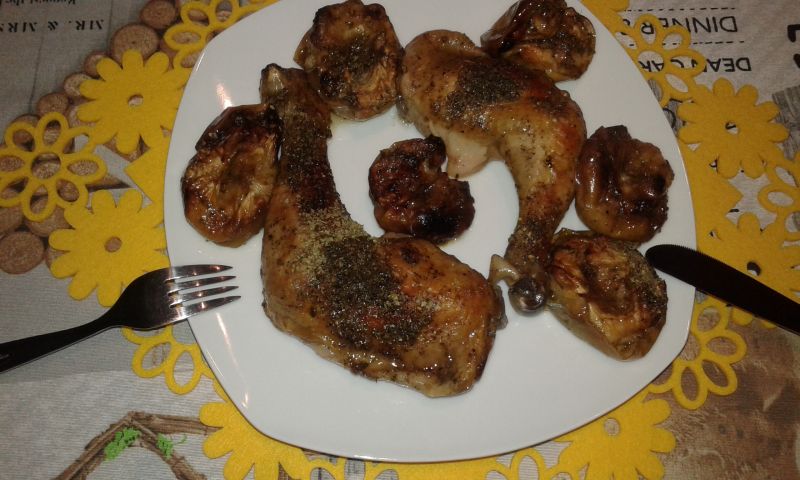 Kurczak w melasie z jabłkami Kurczak w melasie z jabłkami