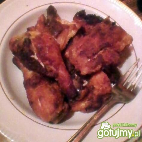 kurczak w panierce z sosem czosnkowym